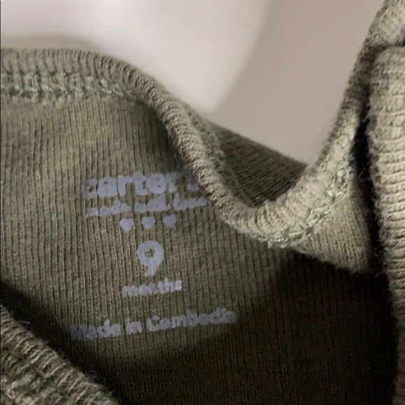 Carter’s 2 Neutral Tone Onesie Bodysuits Animal baby boy bundle 9 months - Picture 5 of 6